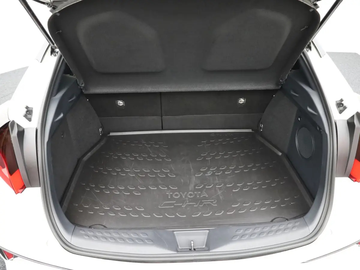 2.0 Hybrid GR-Sport | Trekhaak afnb. | JBL | Blind Spot Monitor | Stoelver. | Prijs Rijklaar!!