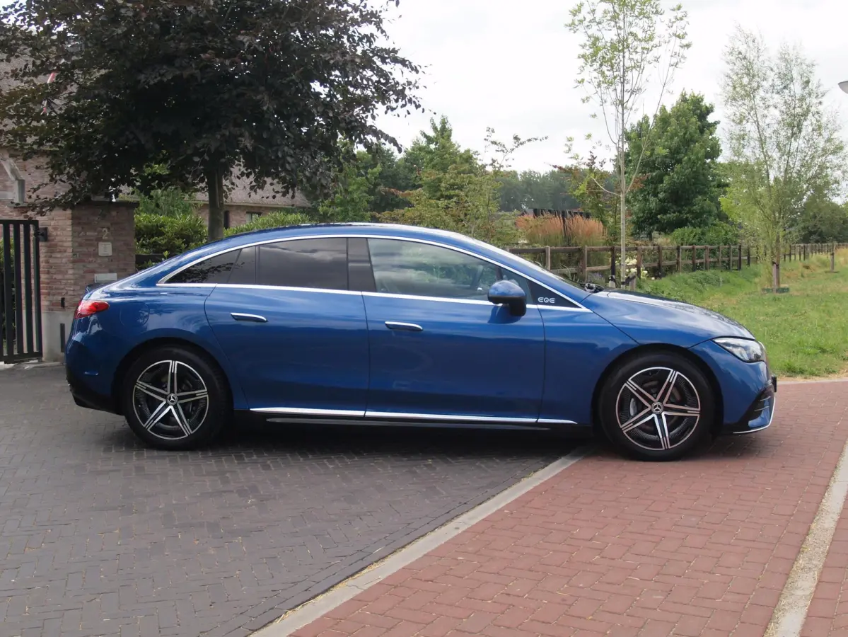350+ AMG Line 91 kWh | Burmester | Camera | Sfeerverlichting | ACC | NL-Auto |