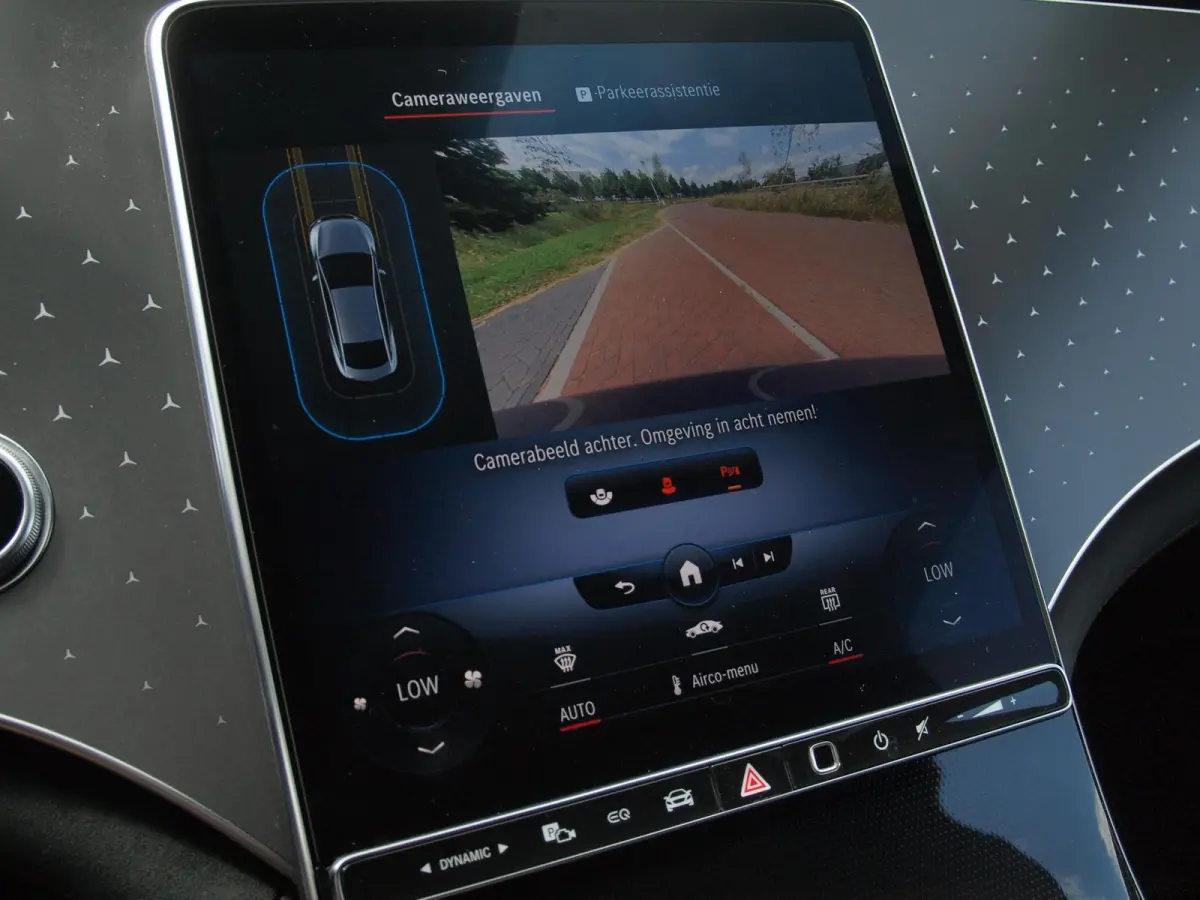350+ AMG Line 91 kWh | Burmester | Camera | Sfeerverlichting | ACC | NL-Auto |