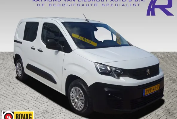 1.2 PureTech Pro BENZINE AIRCO NAVI CRUISE CONTROL PDC SCHUIFDEUR