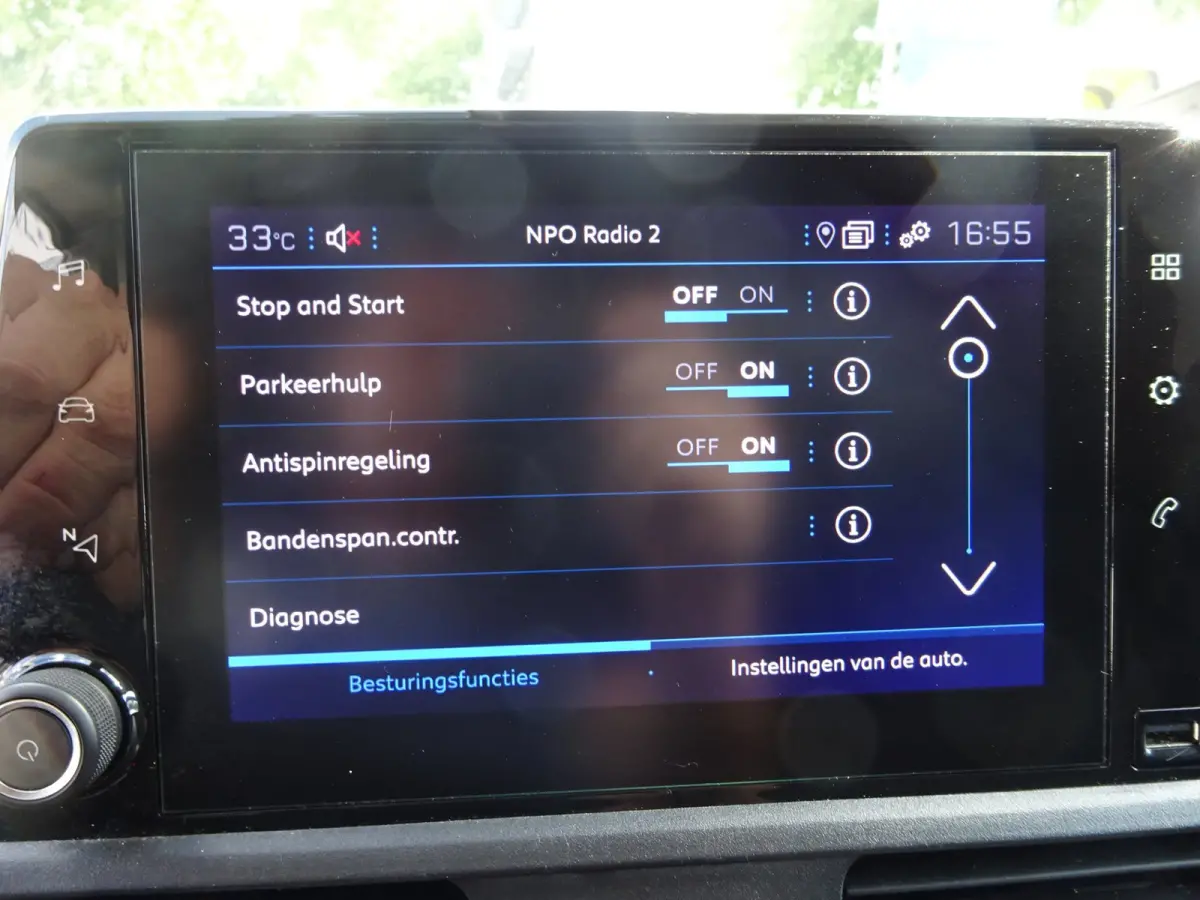 1.2 PureTech Pro BENZINE AIRCO NAVI CRUISE CONTROL PDC SCHUIFDEUR