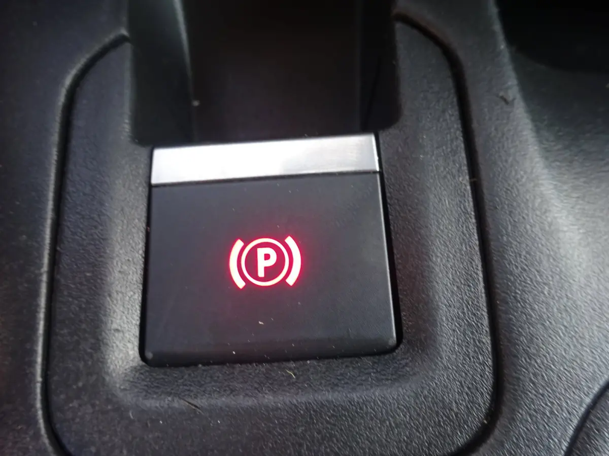 1.2 PureTech Pro BENZINE AIRCO NAVI CRUISE CONTROL PDC SCHUIFDEUR