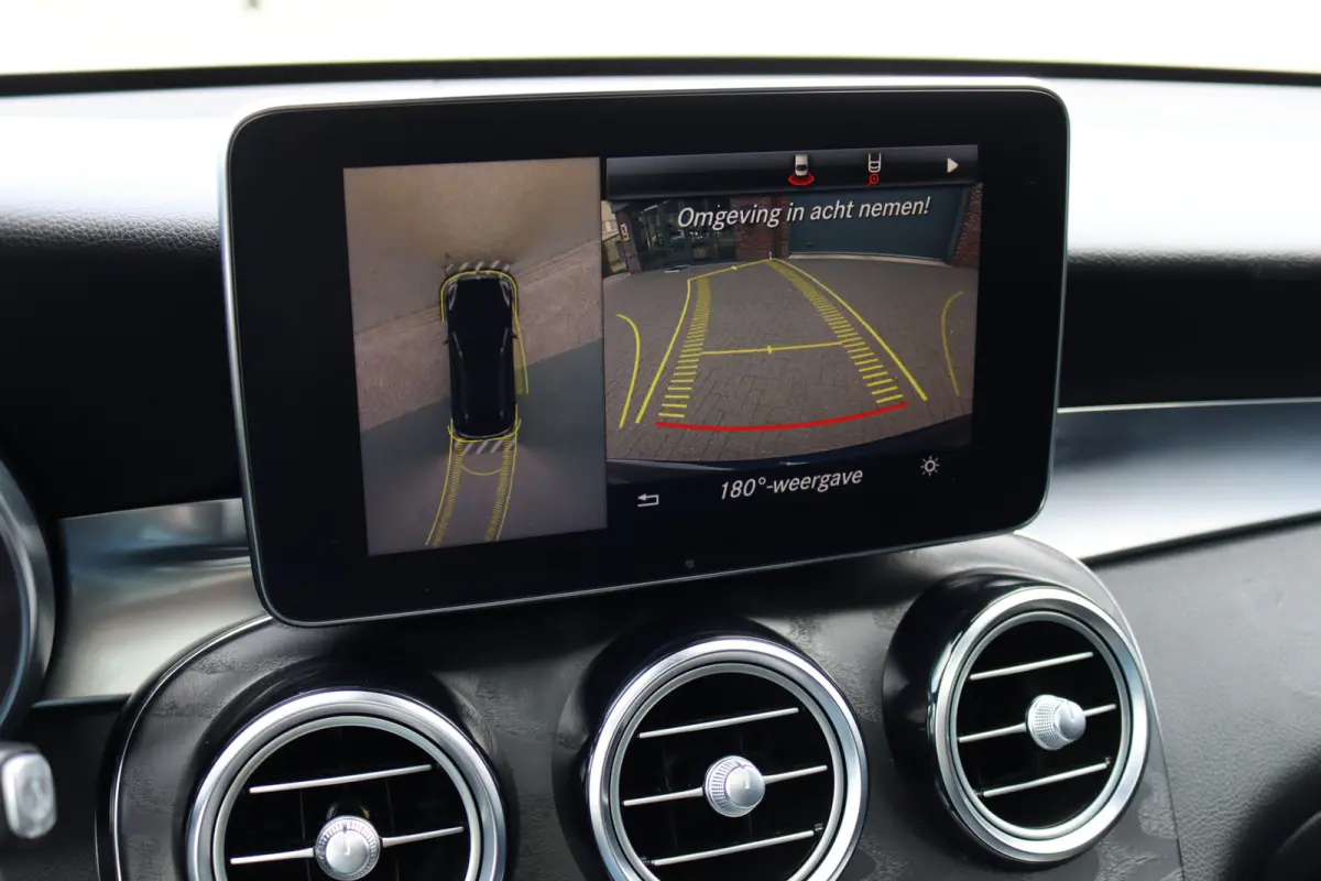 350e 4MATIC AMG Line | Luchtvering | Memory | Burmester | Distronic+ | Leder | Stoelventilatie | Panoramadak | HUD | Surround Camera | Dodehoekassistent |