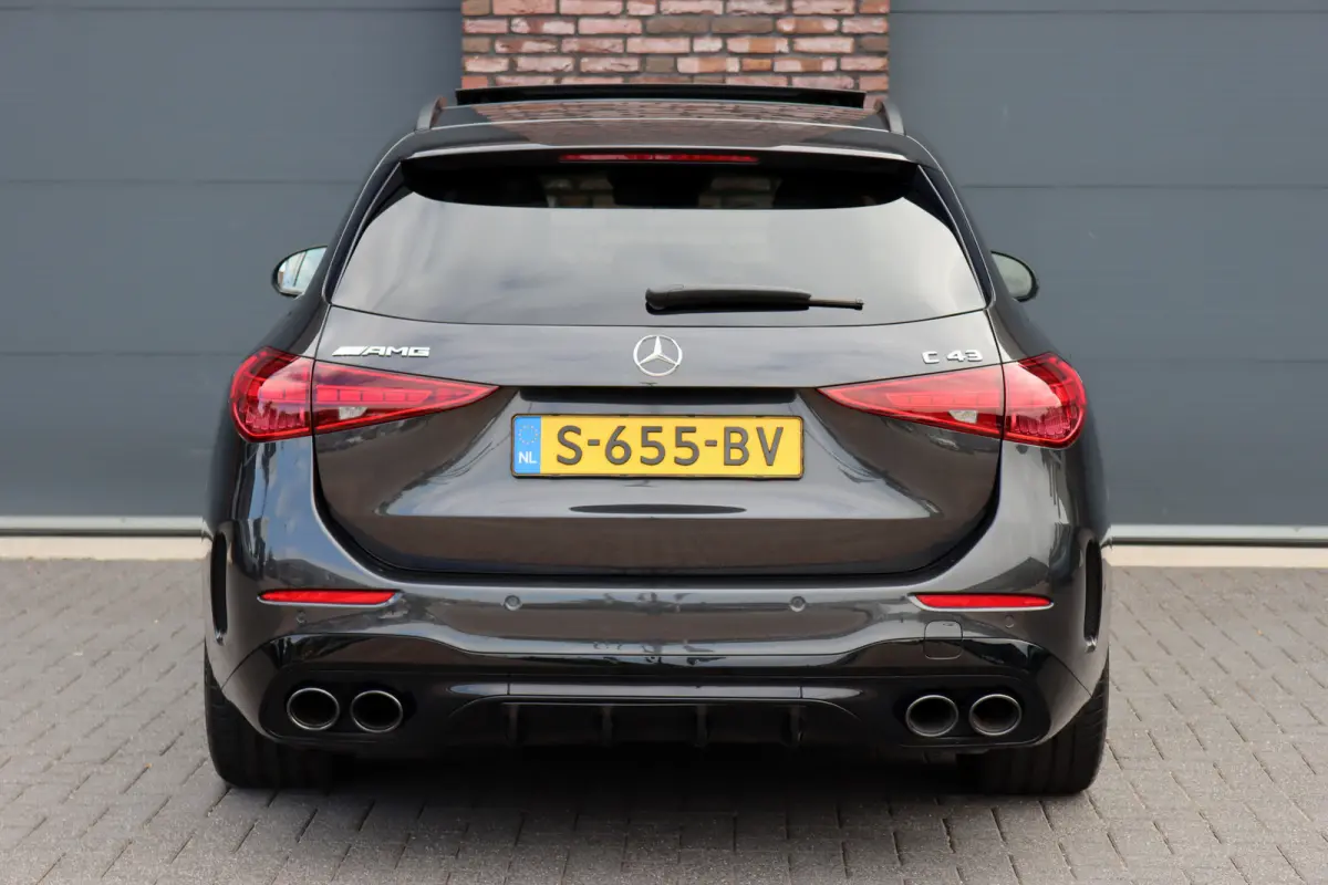 AMG 43 4MATIC Premium+ | Distronic+ | AMG Drivers Package | Achterasbesturing | Sterrenhemel | Schakelbare Uitlaat | Panoramadak | Burmester | Memory | HUD |