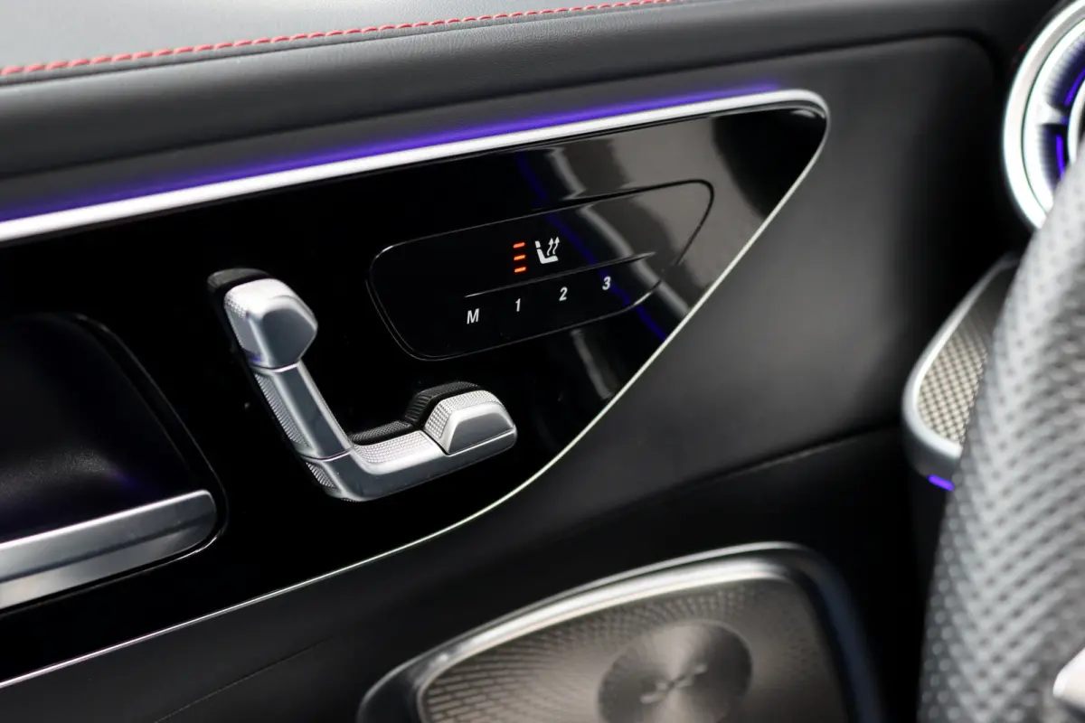 AMG 43 4MATIC Premium+ | Distronic+ | AMG Drivers Package | Achterasbesturing | Sterrenhemel | Schakelbare Uitlaat | Panoramadak | Burmester | Memory | HUD |
