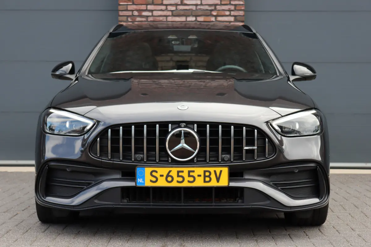 AMG 43 4MATIC Premium+ | Distronic+ | AMG Drivers Package | Achterasbesturing | Sterrenhemel | Schakelbare Uitlaat | Panoramadak | Burmester | Memory | HUD |