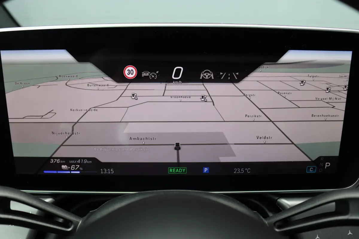 350+ AMG Line 96 kWh | Distronic+ | Panoramadak | Burmester | Leder | Surround Camera | Augmented Reality | Digital Light |