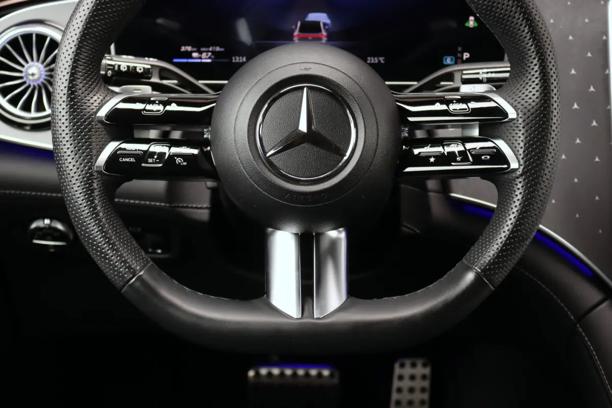350+ AMG Line 96 kWh | Distronic+ | Panoramadak | Burmester | Leder | Surround Camera | Augmented Reality | Digital Light |