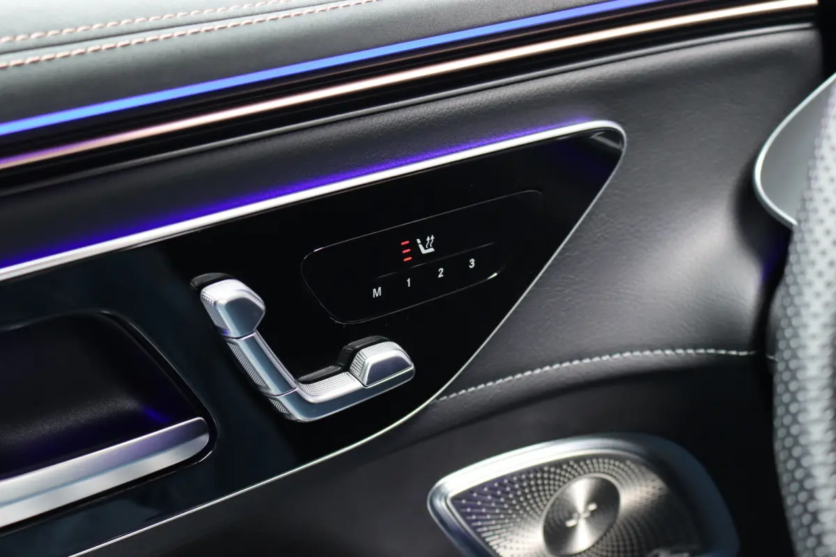 350+ AMG Line 96 kWh | Distronic+ | Panoramadak | Burmester | Leder | Surround Camera | Augmented Reality | Digital Light |