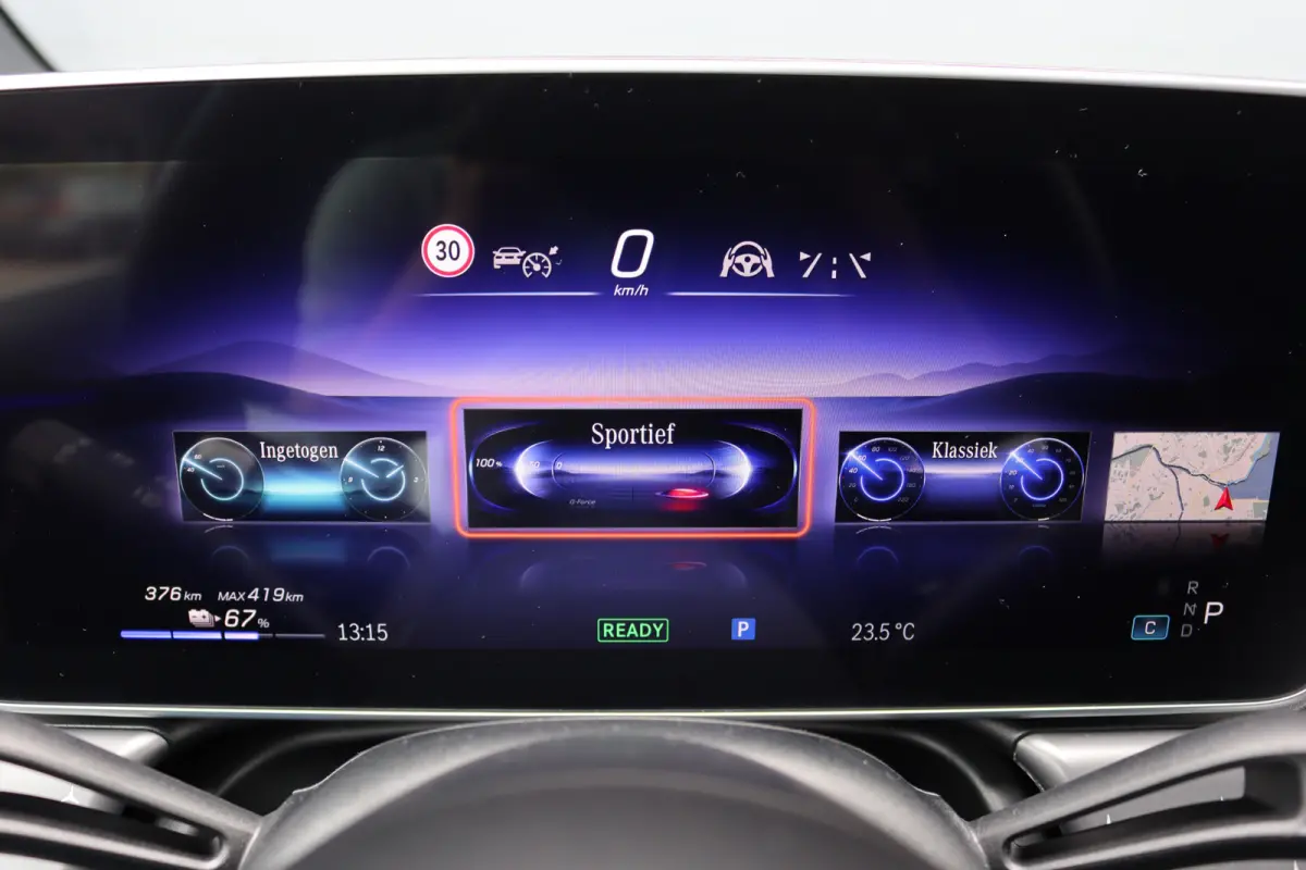 350+ AMG Line 96 kWh | Distronic+ | Panoramadak | Burmester | Leder | Surround Camera | Augmented Reality | Digital Light |