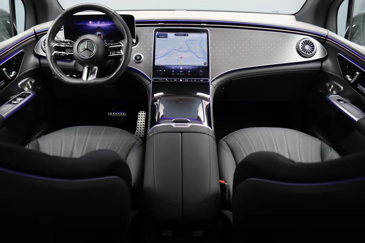 350+ AMG Line 96 kWh | Distronic+ | Panoramadak | Burmester | Leder | Surround Camera | Augmented Reality | Digital Light |