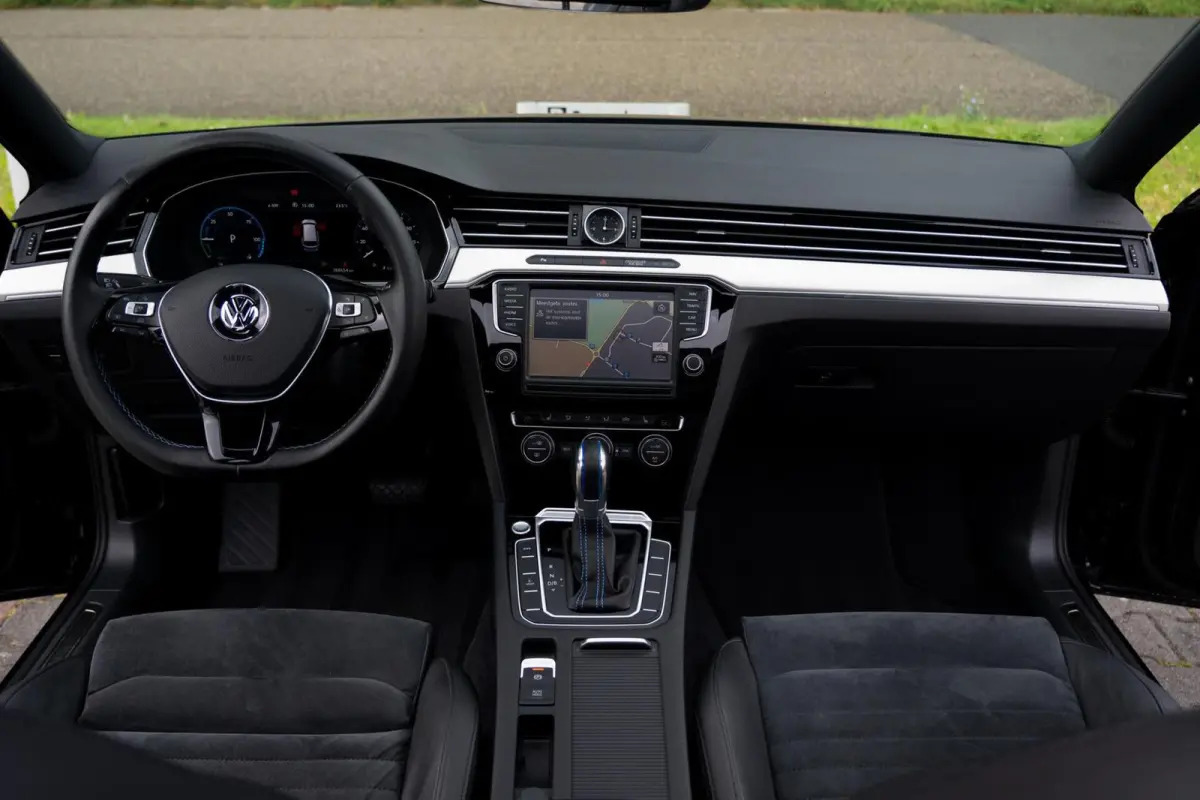 1.4 TSI GTE Highline|Org.NL NAP|1e Eig|Panoramadak|Virtual|CarPlay|DAB|Camera|Dealer Onderhouden