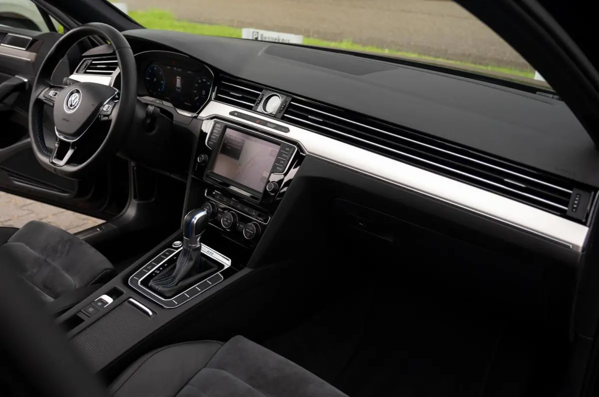 1.4 TSI GTE Highline|Org.NL NAP|1e Eig|Panoramadak|Virtual|CarPlay|DAB|Camera|Dealer Onderhouden