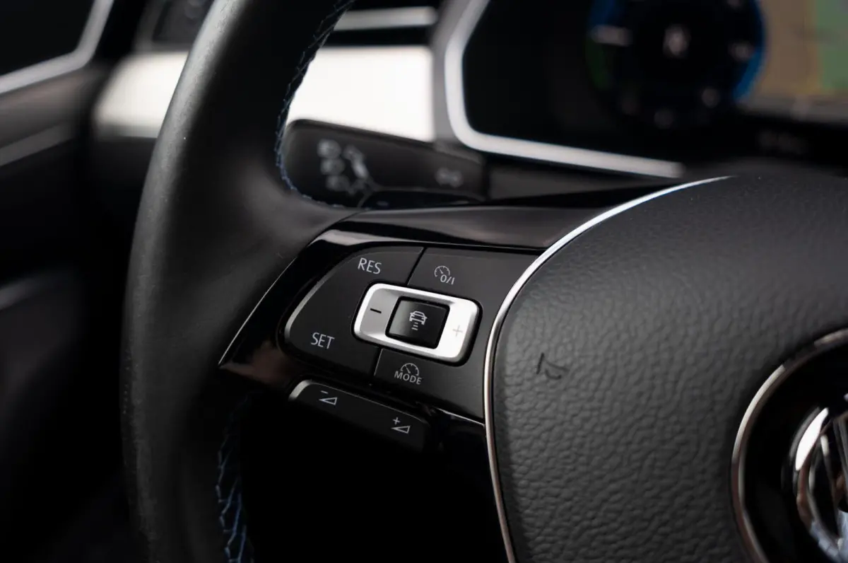 1.4 TSI GTE Highline|Org.NL NAP|1e Eig|Panoramadak|Virtual|CarPlay|DAB|Camera|Dealer Onderhouden