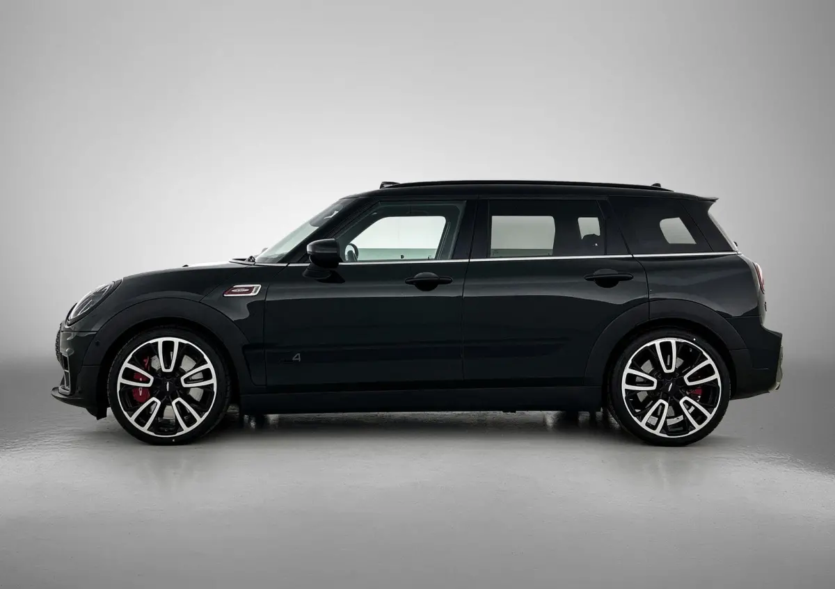 2.0 JCW ALL4 John Cooper Works | Automaat | Panoramadak | Navigatie | Memory seats | Virtual cockpit | Union Jack achterlichten |  Head up display | Apple CarPlay / Android Auto | Vol Leer |