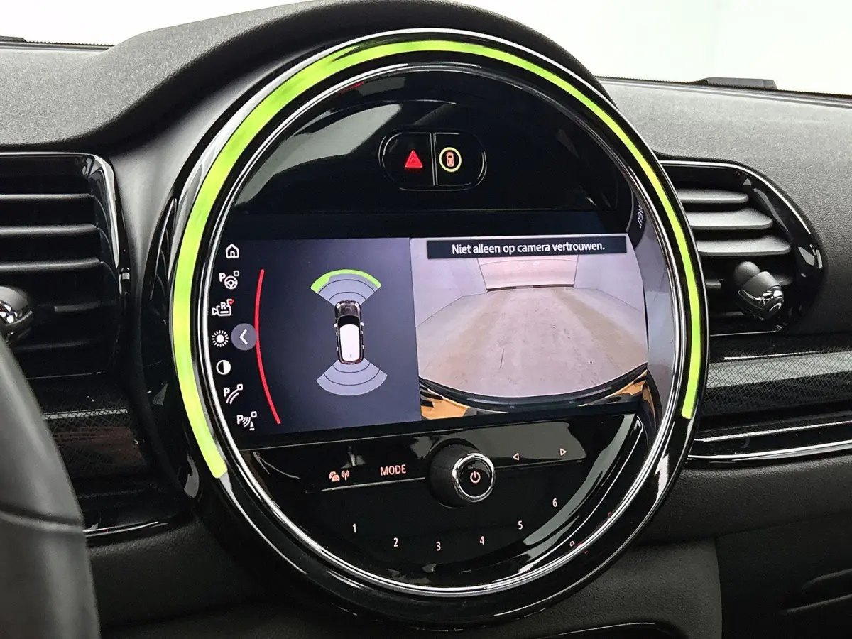2.0 JCW ALL4 John Cooper Works | Automaat | Panoramadak | Navigatie | Memory seats | Virtual cockpit | Union Jack achterlichten |  Head up display | Apple CarPlay / Android Auto | Vol Leer |