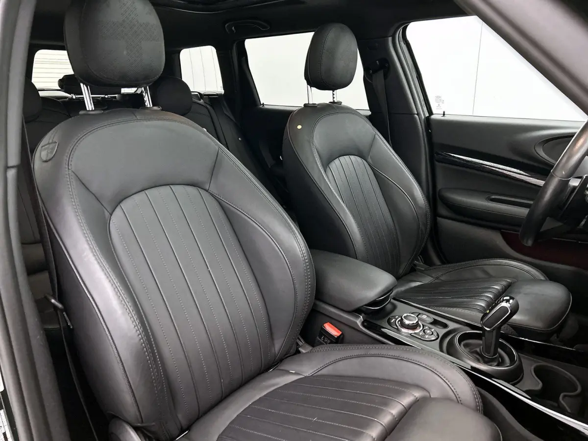 2.0 JCW ALL4 John Cooper Works | Automaat | Panoramadak | Navigatie | Memory seats | Virtual cockpit | Union Jack achterlichten |  Head up display | Apple CarPlay / Android Auto | Vol Leer |