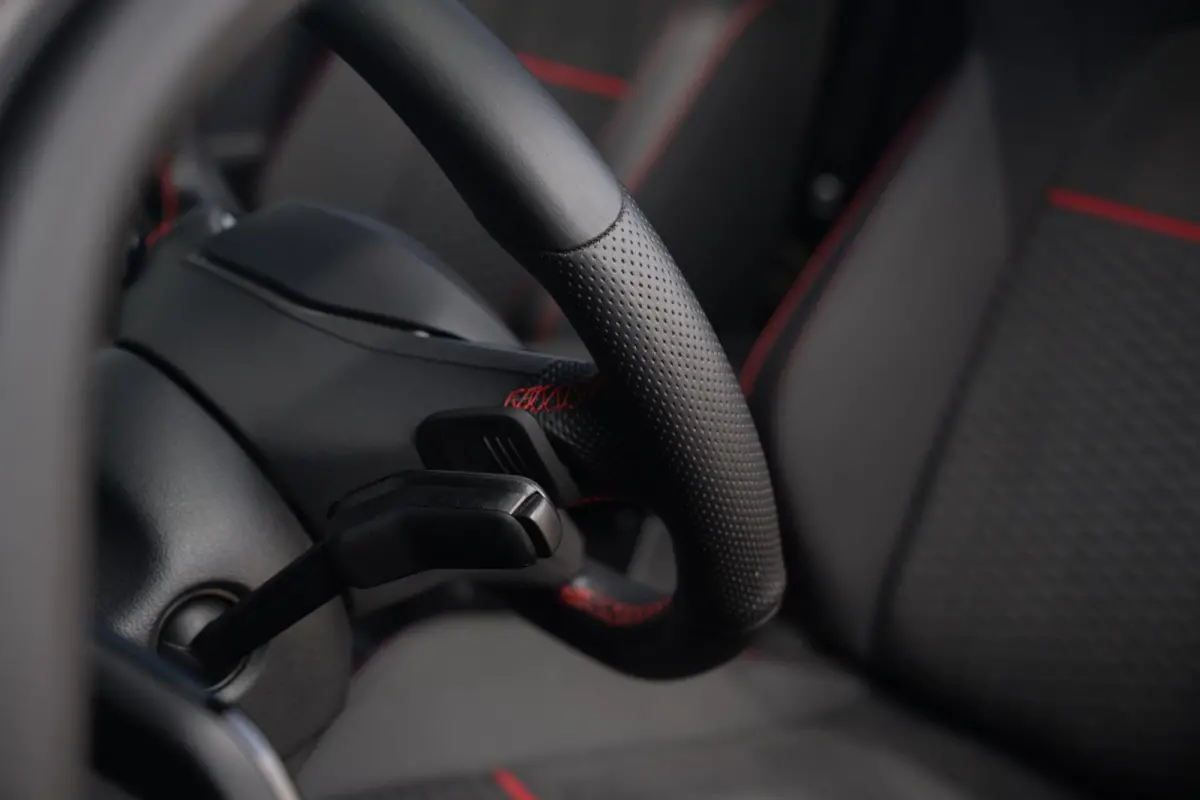 2.0 GTI 301PK Clubsport 45 Jahre|Akrapovic|Panoramadak|HUD|IQ-Light|Nardo/Moonstone Grey|Dealer Onderhouden