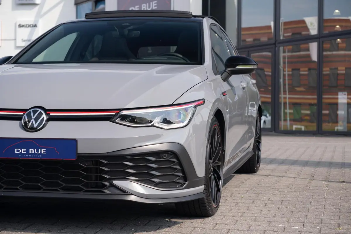 2.0 GTI 301PK Clubsport 45 Jahre|Akrapovic|Panoramadak|HUD|IQ-Light|Nardo/Moonstone Grey|Dealer Onderhouden