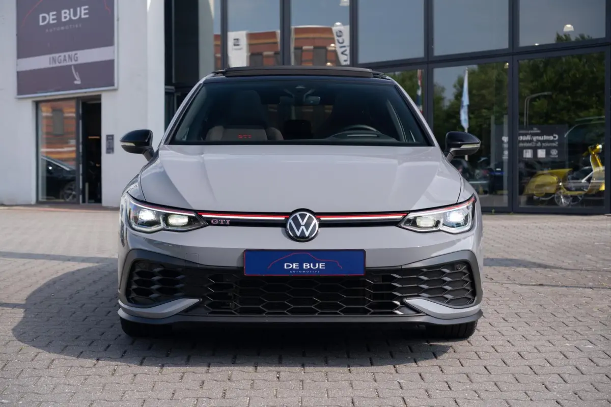 2.0 GTI 301PK Clubsport 45 Jahre|Akrapovic|Panoramadak|HUD|IQ-Light|Nardo/Moonstone Grey|Dealer Onderhouden