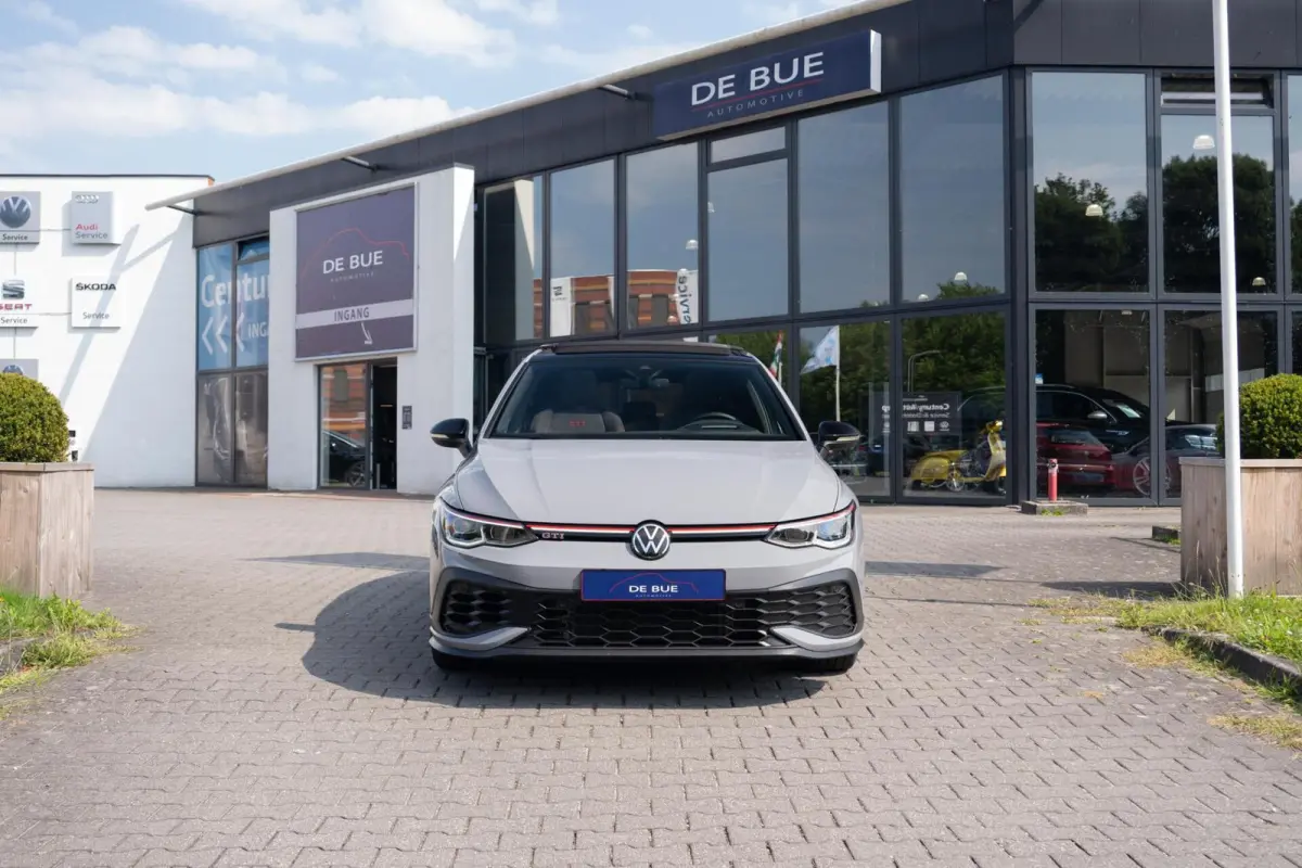 2.0 GTI 301PK Clubsport 45 Jahre|Akrapovic|Panoramadak|HUD|IQ-Light|Nardo/Moonstone Grey|Dealer Onderhouden