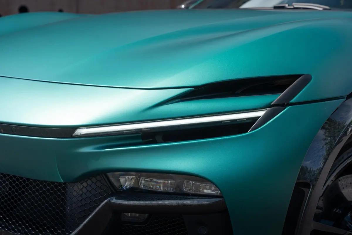 6.5 V12 | Atelier | Full Carbon | Massage | Verde Metallic Opaco | Ventilatie | Connect | Matrix LED | Full Options | Orig. NL |