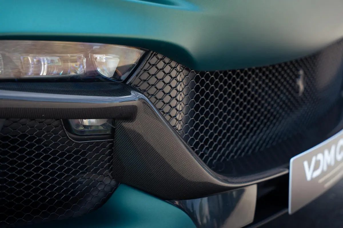 6.5 V12 | Atelier | Full Carbon | Massage | Verde Metallic Opaco | Ventilatie | Connect | Matrix LED | Full Options | Orig. NL |