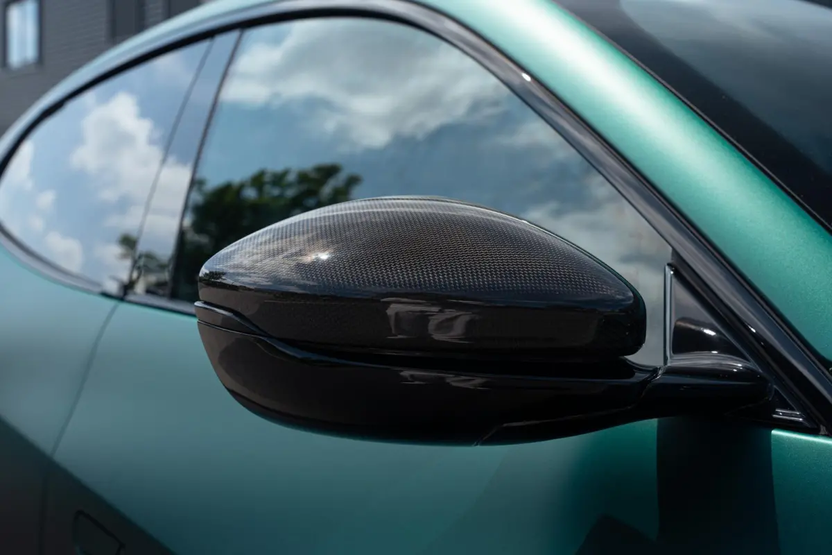 6.5 V12 | Atelier | Full Carbon | Massage | Verde Metallic Opaco | Ventilatie | Connect | Matrix LED | Full Options | Orig. NL |