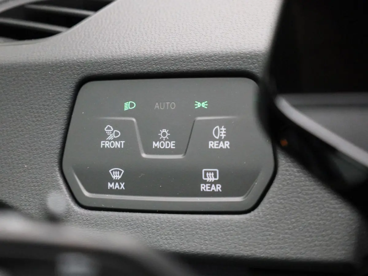 Pro S Limited Edition 79 kWh 204 PK| Origineel Nederlands | 1e Eigenaar | Steunhaak | Navigatie | Stoelverwarming | Stuurwielverwarming | 360 Camera | Dodehoekdetectie | Variabele Laadbodem