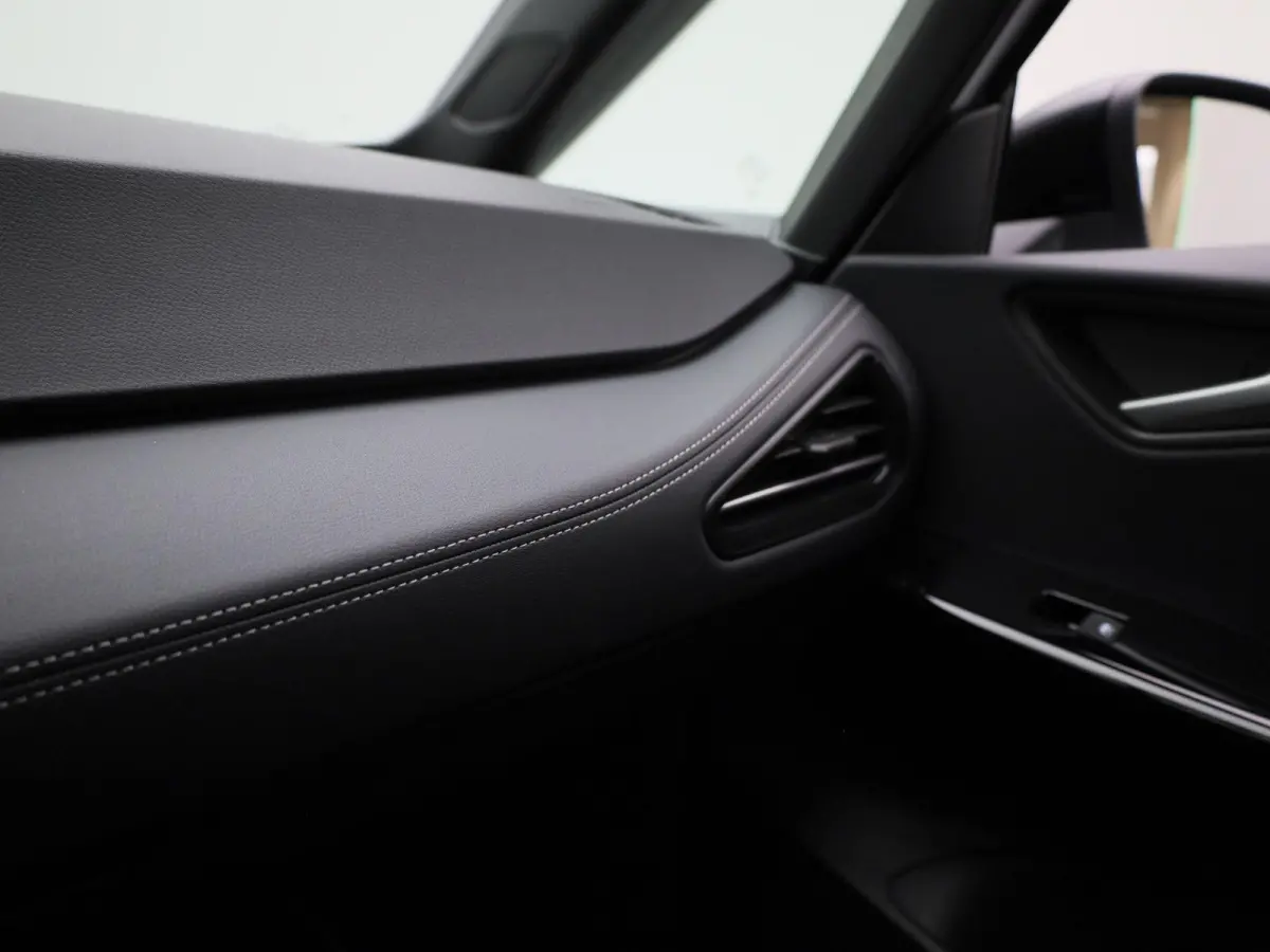 Pro S Limited Edition 79 kWh 204 PK| Origineel Nederlands | 1e Eigenaar | Steunhaak | Navigatie | Stoelverwarming | Stuurwielverwarming | 360 Camera | Dodehoekdetectie | Variabele Laadbodem