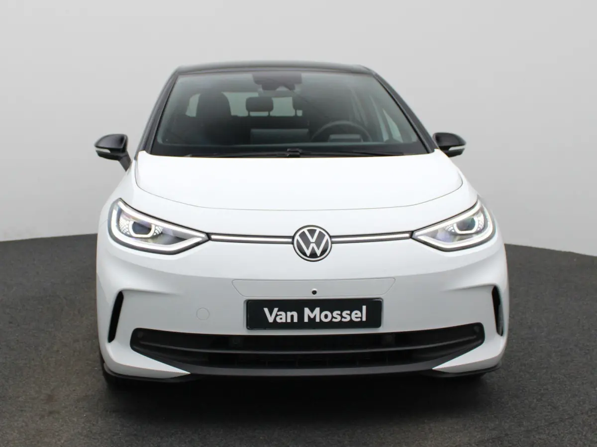 Pro S Limited Edition 79 kWh 204 PK| Origineel Nederlands | 1e Eigenaar | Steunhaak | Navigatie | Stoelverwarming | Stuurwielverwarming | 360 Camera | Dodehoekdetectie | Variabele Laadbodem