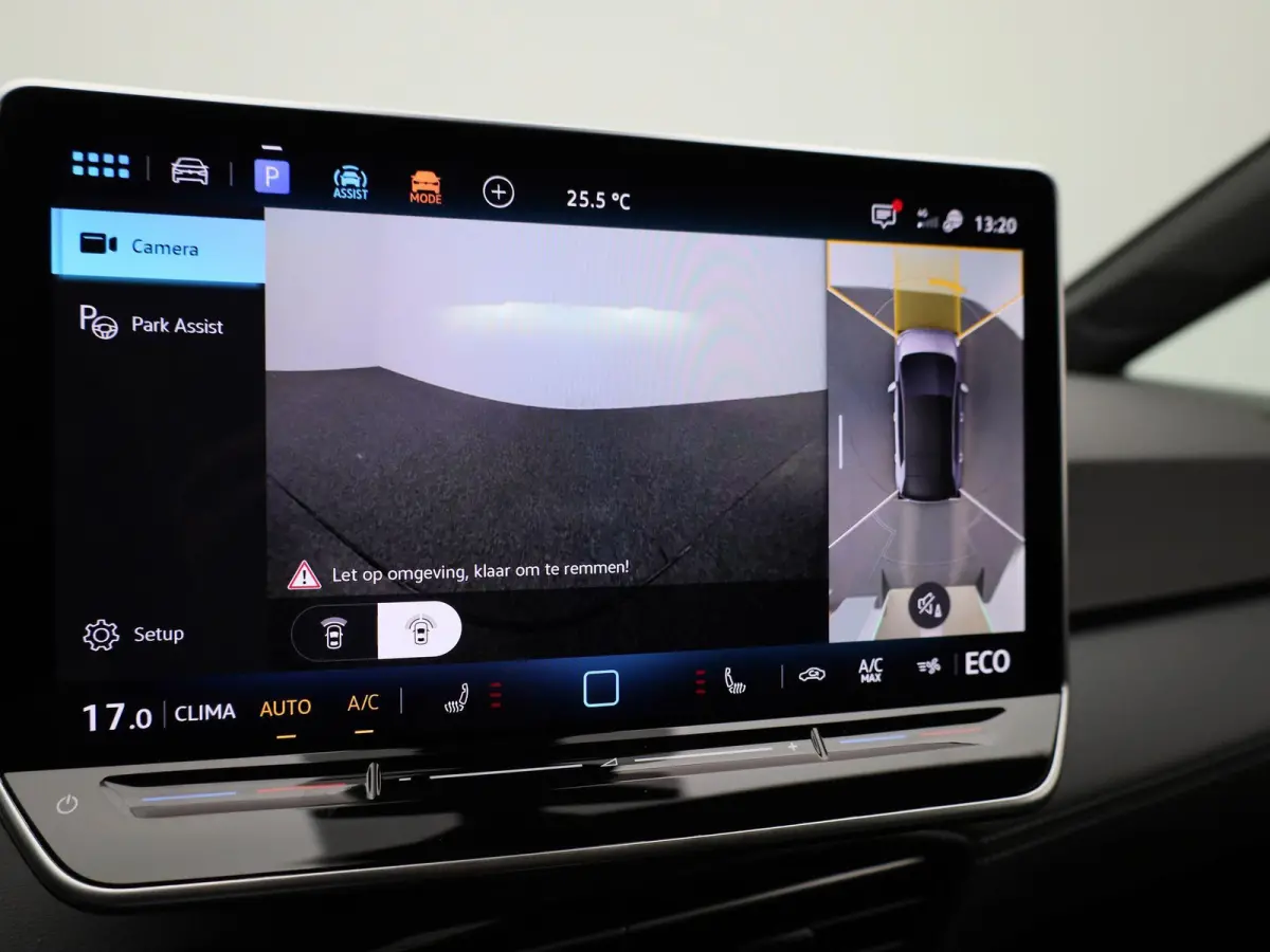 Pro S Limited Edition 79 kWh 204 PK| Origineel Nederlands | 1e Eigenaar | Steunhaak | Navigatie | Stoelverwarming | Stuurwielverwarming | 360 Camera | Dodehoekdetectie | Variabele Laadbodem