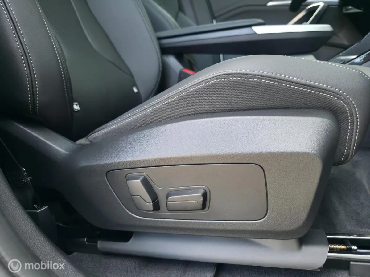xDrive25e / M sport / Pano / 360' / Leder / Memory