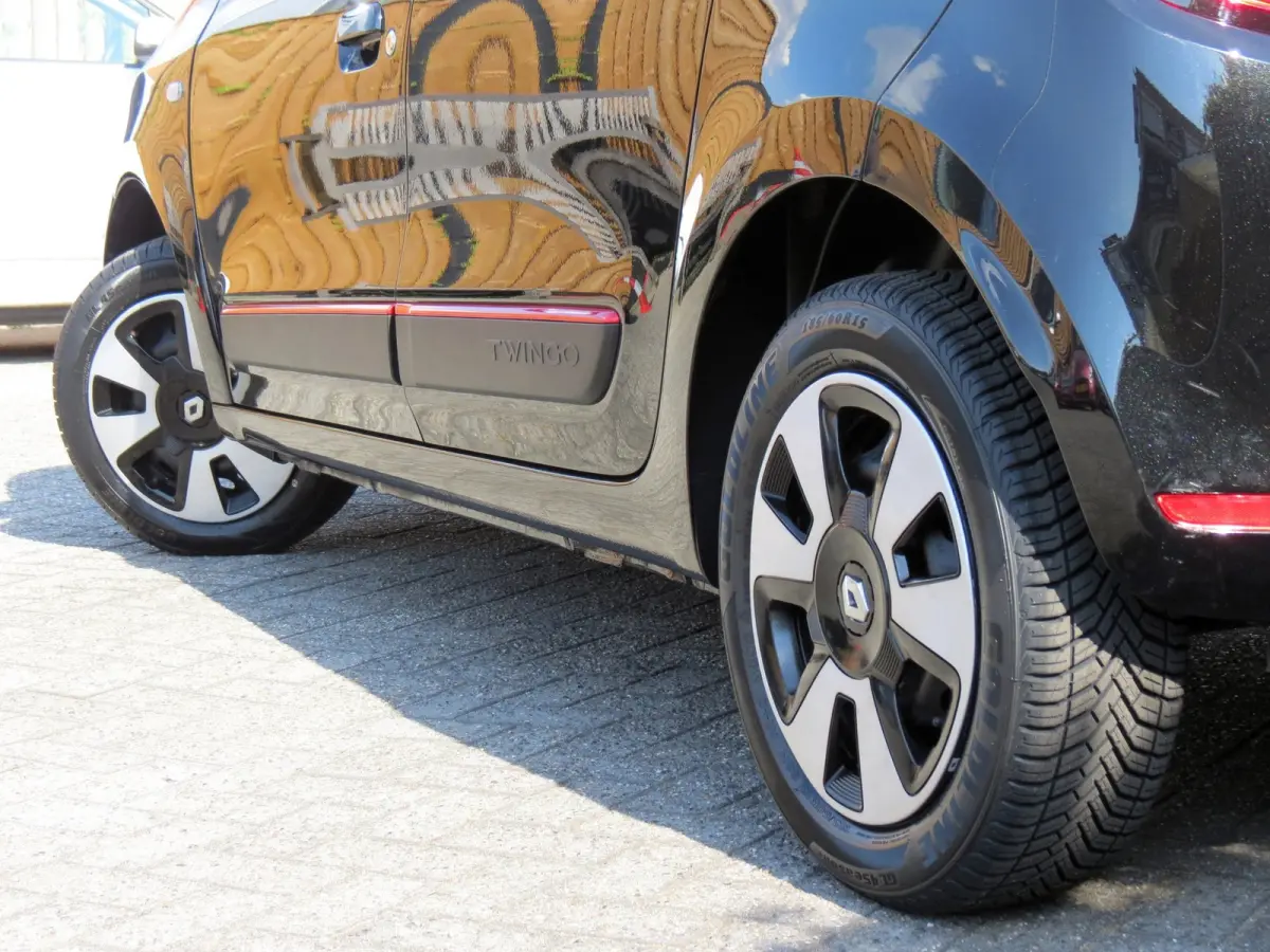 1.0 SCe Collection | 1e EIGENAAR | AIRCO | NIEUWE ALL-SEASON BANDEN | DAB+ RADIO | BLUETOOTH RADIO |