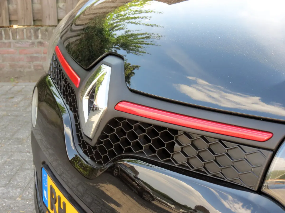 1.0 SCe Collection | 1e EIGENAAR | AIRCO | NIEUWE ALL-SEASON BANDEN | DAB+ RADIO | BLUETOOTH RADIO |