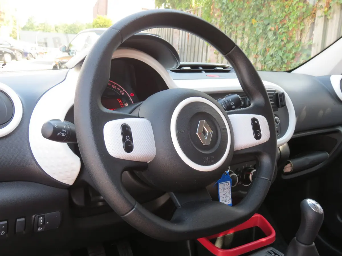 1.0 SCe Collection | 1e EIGENAAR | AIRCO | NIEUWE ALL-SEASON BANDEN | DAB+ RADIO | BLUETOOTH RADIO |