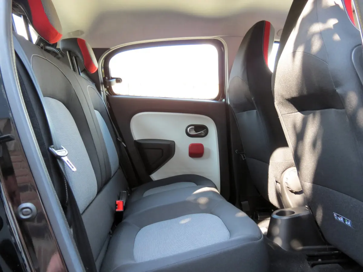 1.0 SCe Collection | 1e EIGENAAR | AIRCO | NIEUWE ALL-SEASON BANDEN | DAB+ RADIO | BLUETOOTH RADIO |