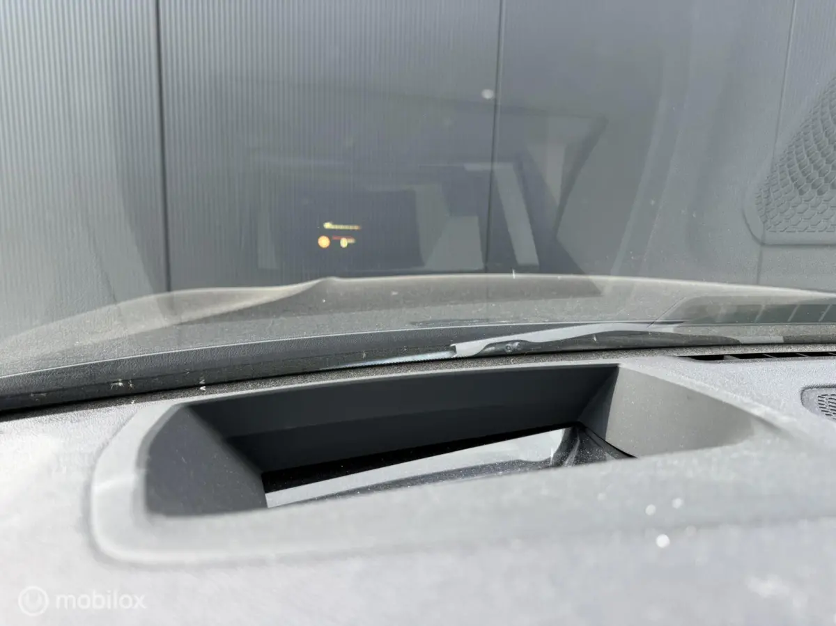 330e Touring xDrive M-pakket/Laser/Pano/Trekhaak/ACC/19 inch