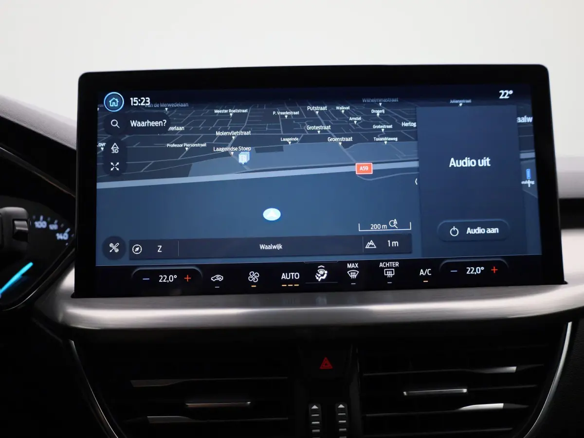 1.0 EcoBoost Hybrid Titanium | SYNC 4 | NAVI | PCC V&A | CARPLAY | CLIMATE CONTROL