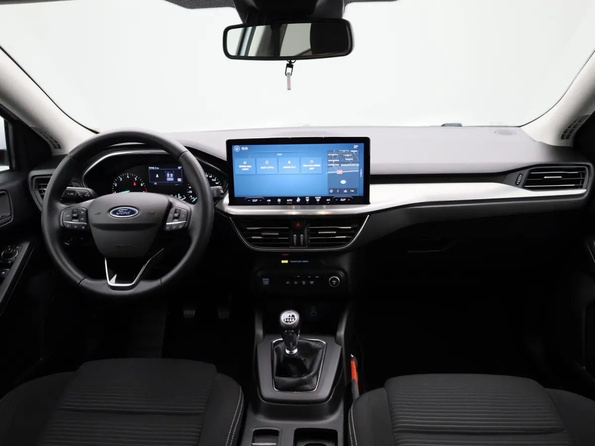 1.0 EcoBoost Hybrid Titanium | SYNC 4 | NAVI | PCC V&A | CARPLAY | CLIMATE CONTROL