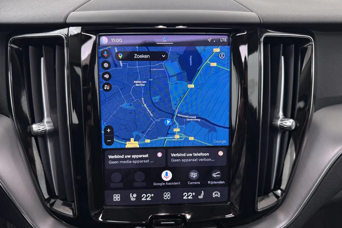 2.0 T6 350 PK PHEV AWD Business Pano-Dak Elek. Trekhaak Carplay
