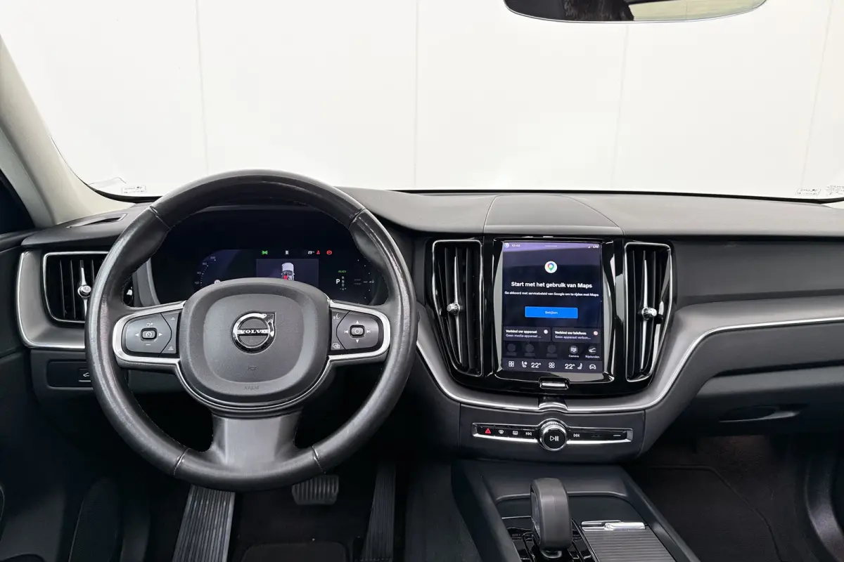 2.0 T6 350 PK PHEV AWD Business Pano-Dak Elek. Trekhaak Carplay