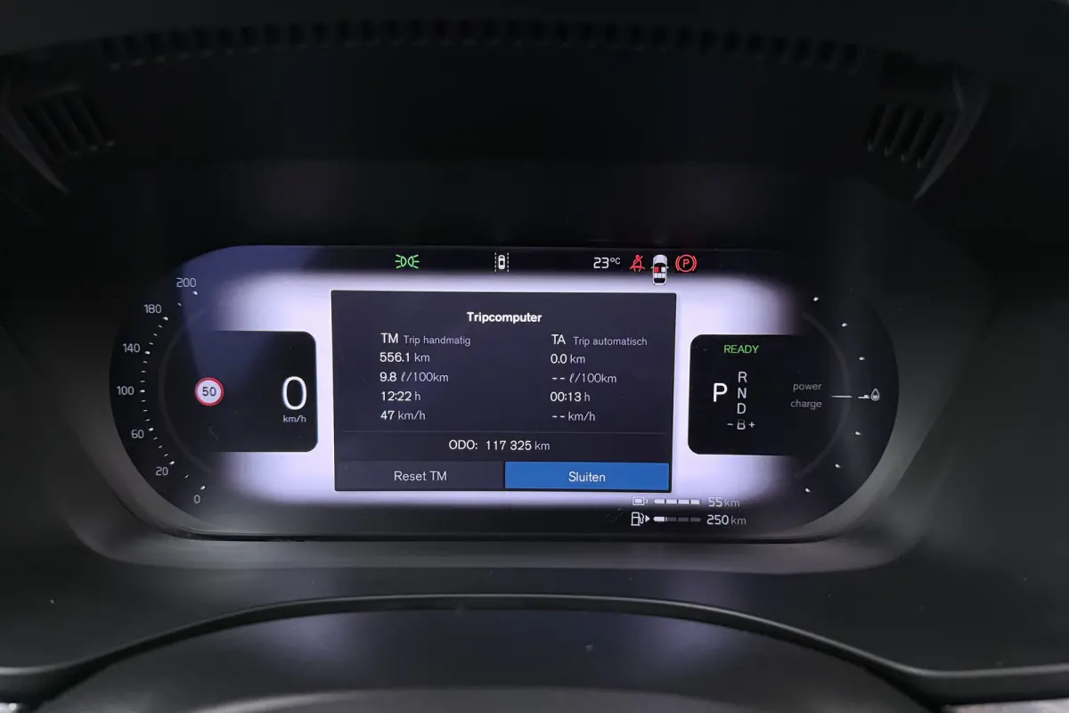 2.0 T6 350 PK PHEV AWD Business Pano-Dak Elek. Trekhaak Carplay