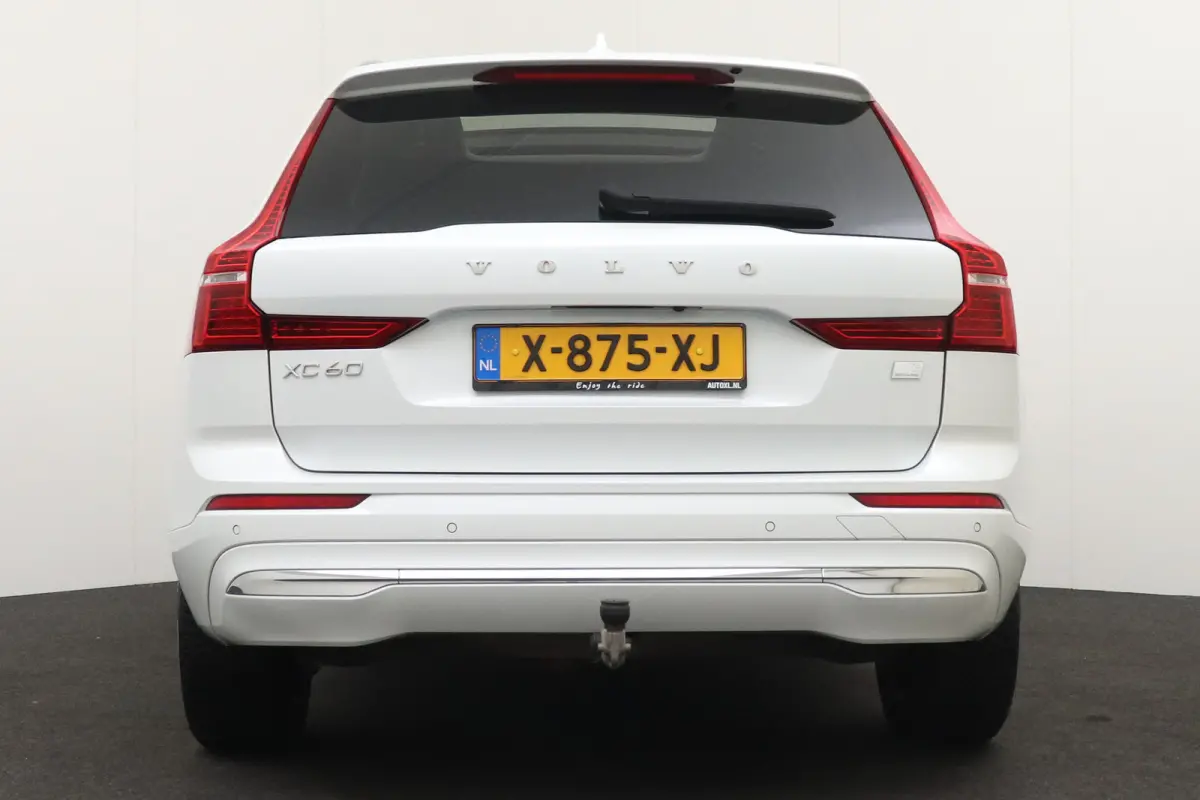 2.0 T6 350 PK PHEV AWD Business Pano-Dak Elek. Trekhaak Carplay
