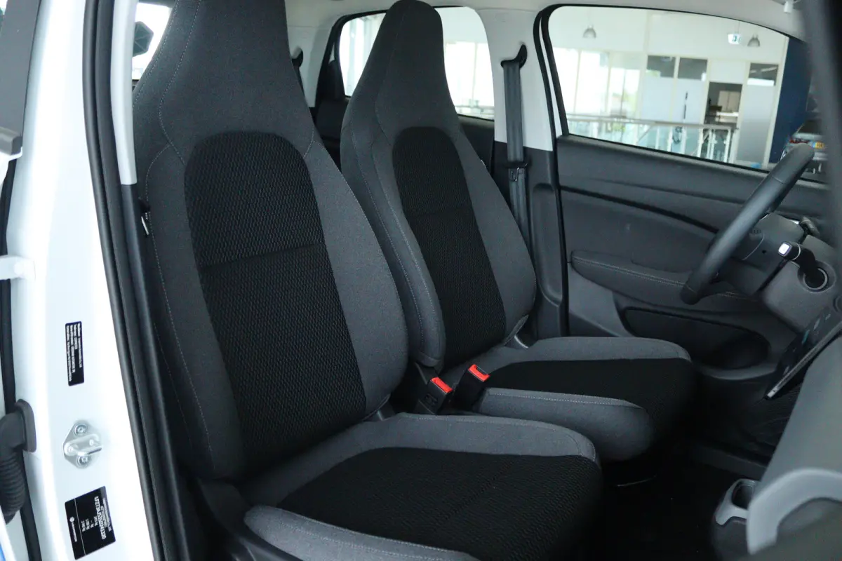 Design 37.3 kWh | TEST HEM NU | Adapt. Cruise | Panoramadak | Camera | Dodehoekdetectie | Navi | LMV |
