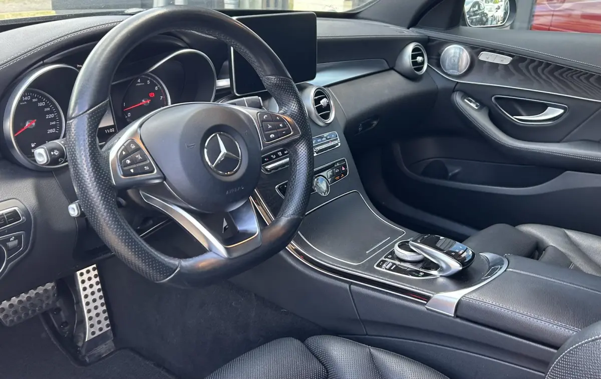 400 4MATIC Prestige 333PK | AMG | AUTOMAAT | Onderhoudshistorie | Burmester Audio | Stoelverkoeling | Stoelverwarming | Parkeersensoren | Lederen Bekleding | Elektrische Stoel | Elektrische 