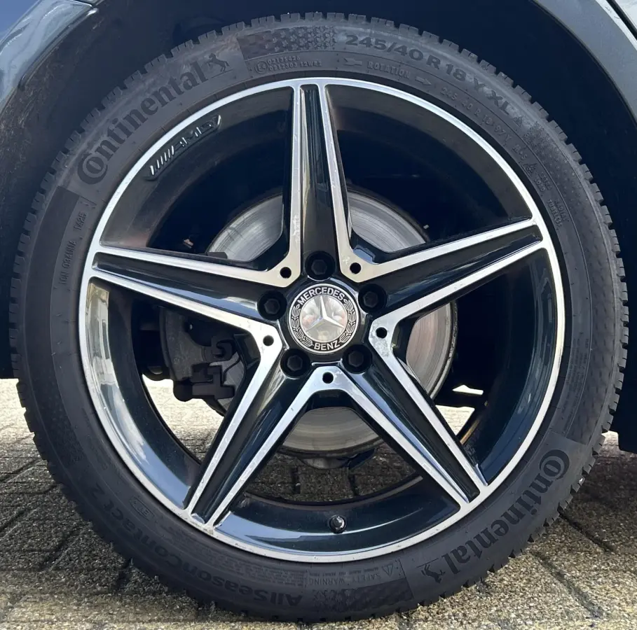 400 4MATIC Prestige 333PK | AMG | AUTOMAAT | Onderhoudshistorie | Burmester Audio | Stoelverkoeling | Stoelverwarming | Parkeersensoren | Lederen Bekleding | Elektrische Stoel | Elektrische 