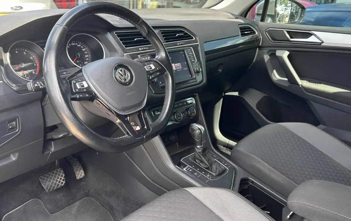 1.4 TSI ACT R-Line Business R 150PK | AUTOMAAT | Elektrische Trekhaak | Adaptive Cruise Control | Navigatie | Parkeersensoren | 19 inch | Stoelverwarming | Climate Control | APK tot 14-03-20