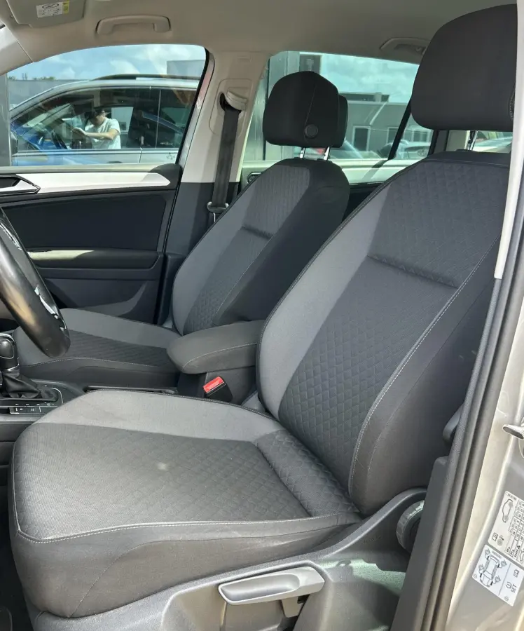 1.4 TSI ACT R-Line Business R 150PK | AUTOMAAT | Elektrische Trekhaak | Adaptive Cruise Control | Navigatie | Parkeersensoren | 19 inch | Stoelverwarming | Climate Control | APK tot 14-03-20