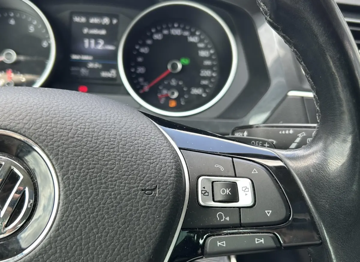 1.4 TSI ACT R-Line Business R 150PK | AUTOMAAT | Elektrische Trekhaak | Adaptive Cruise Control | Navigatie | Parkeersensoren | 19 inch | Stoelverwarming | Climate Control | APK tot 14-03-20